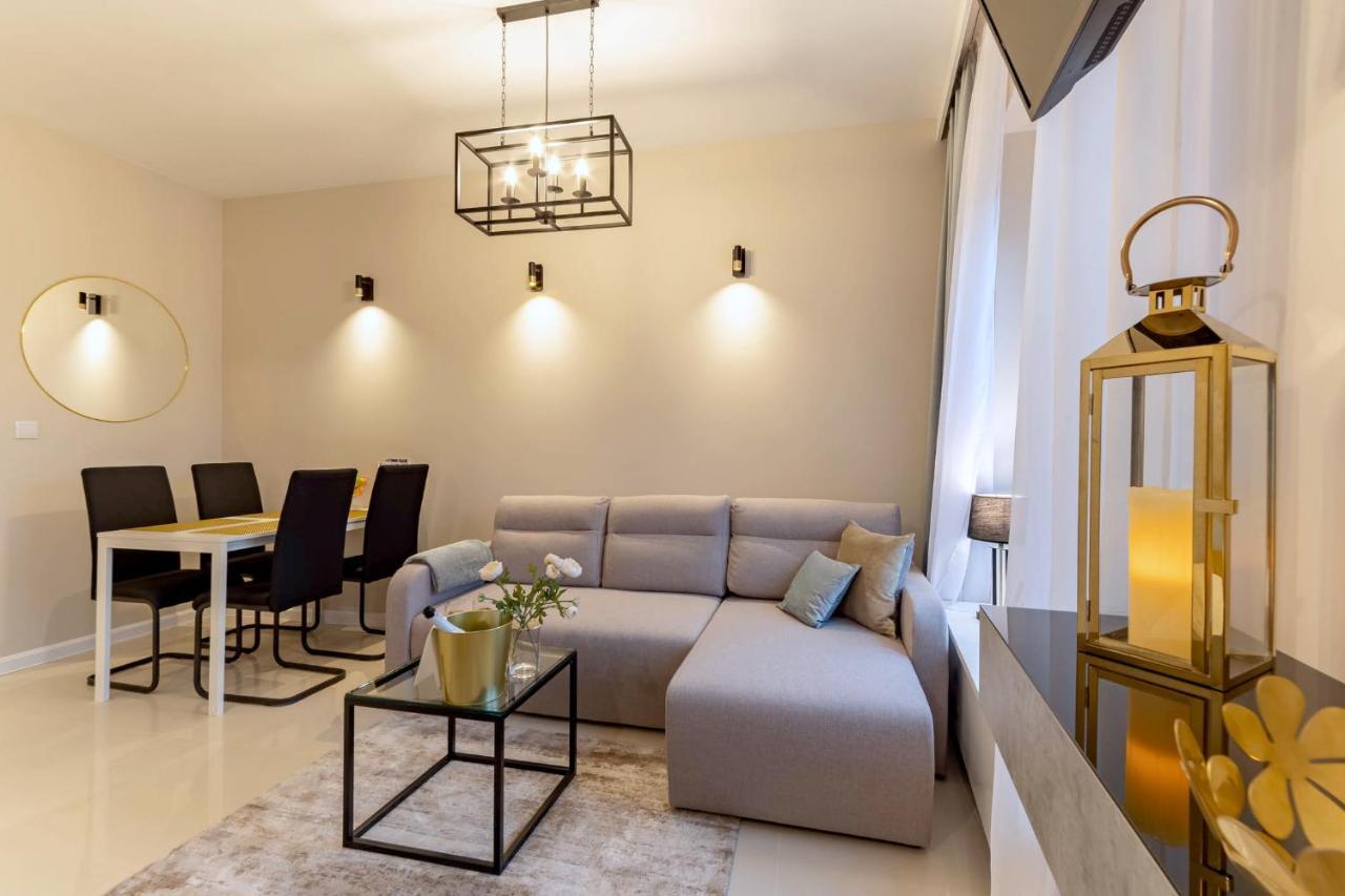 Apartament Champagne Z Miejscem Parkingowym W Garażu Gdańsk